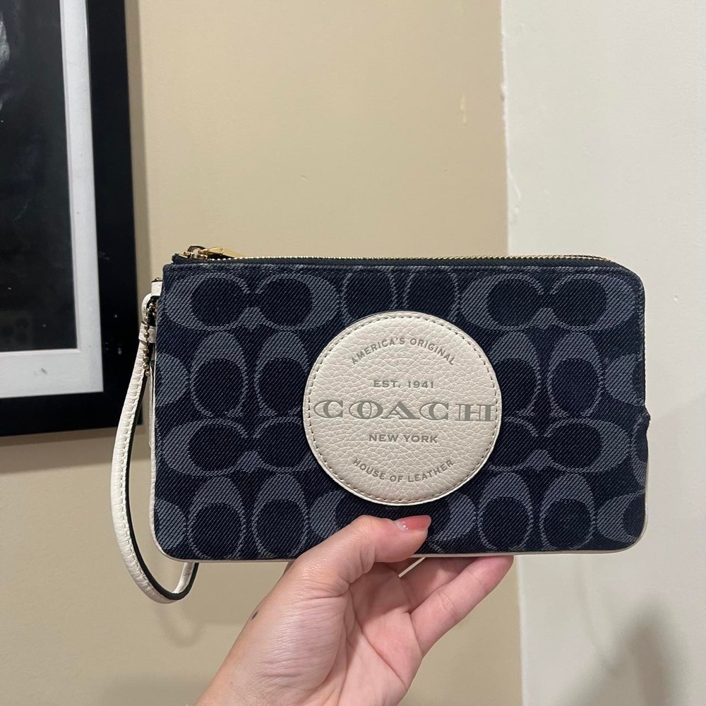 Y2K 2000s blue denim Coach Dempsey Double Zip Clutch / Wristlet